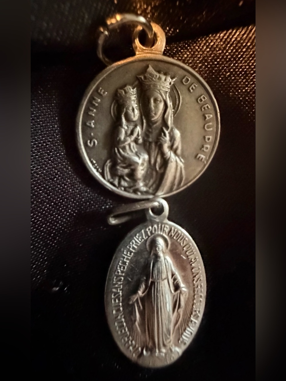 +RARE+ Mother Saints Antique Pendant Set